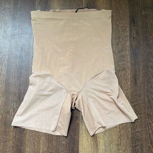 Honeylove Superpower Short 1X